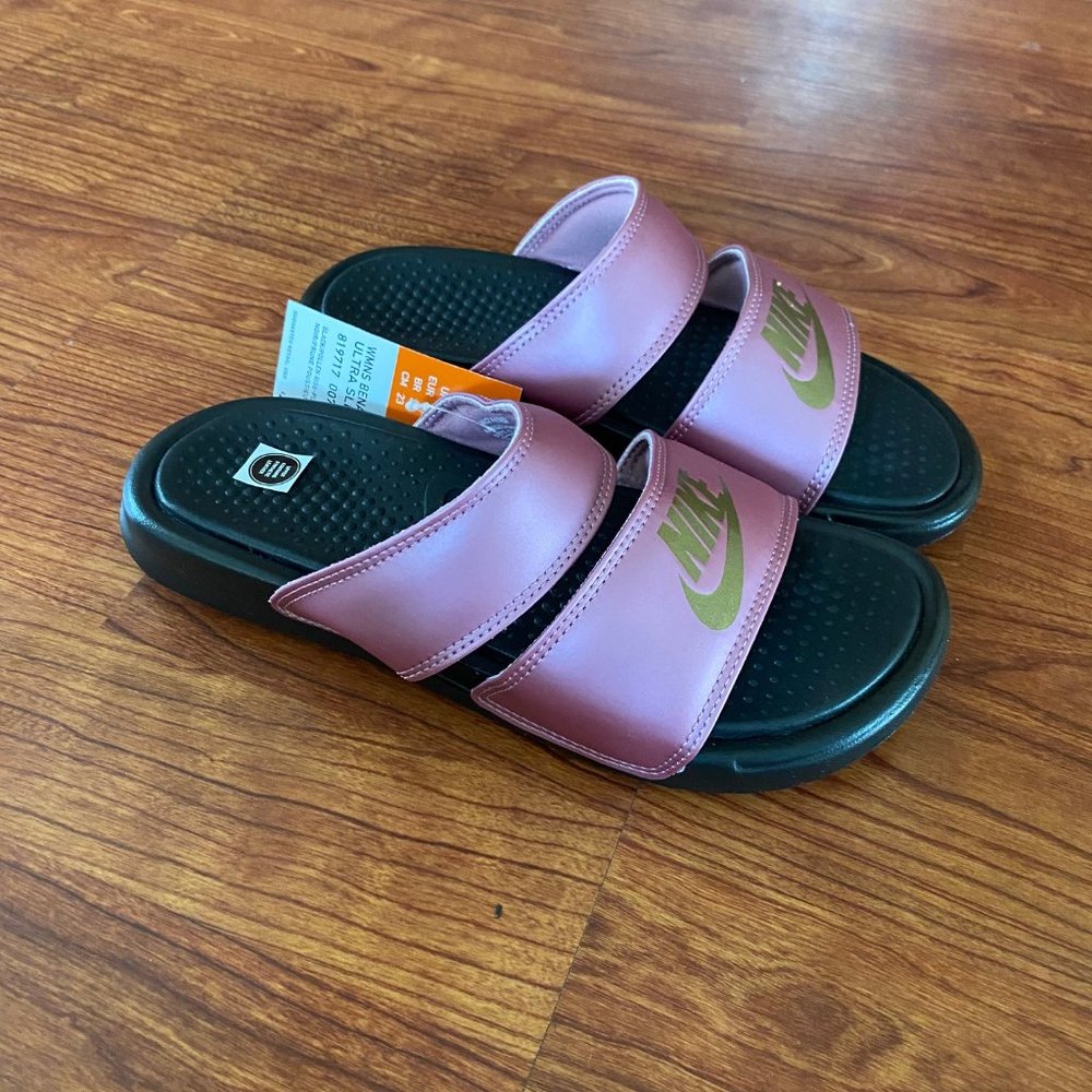 Women's Slide